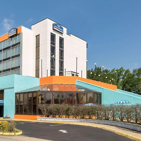 Howard Johnson By Wyndham Williamsburg Norge Kültér fotó