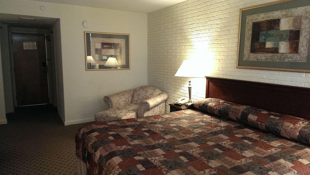 Howard Johnson By Wyndham Williamsburg Norge Kültér fotó